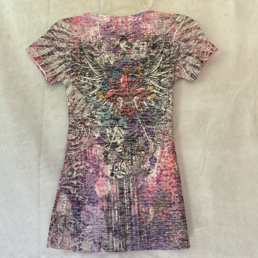 Multi Color Rhinestone Short Sleeve Tee - Picture 2 of 9